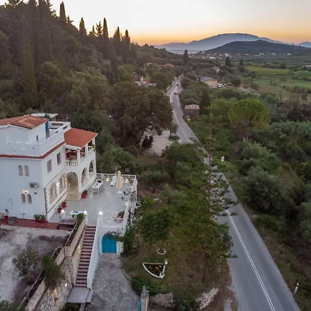 Amalia Holiday home Ano Yerakarion
